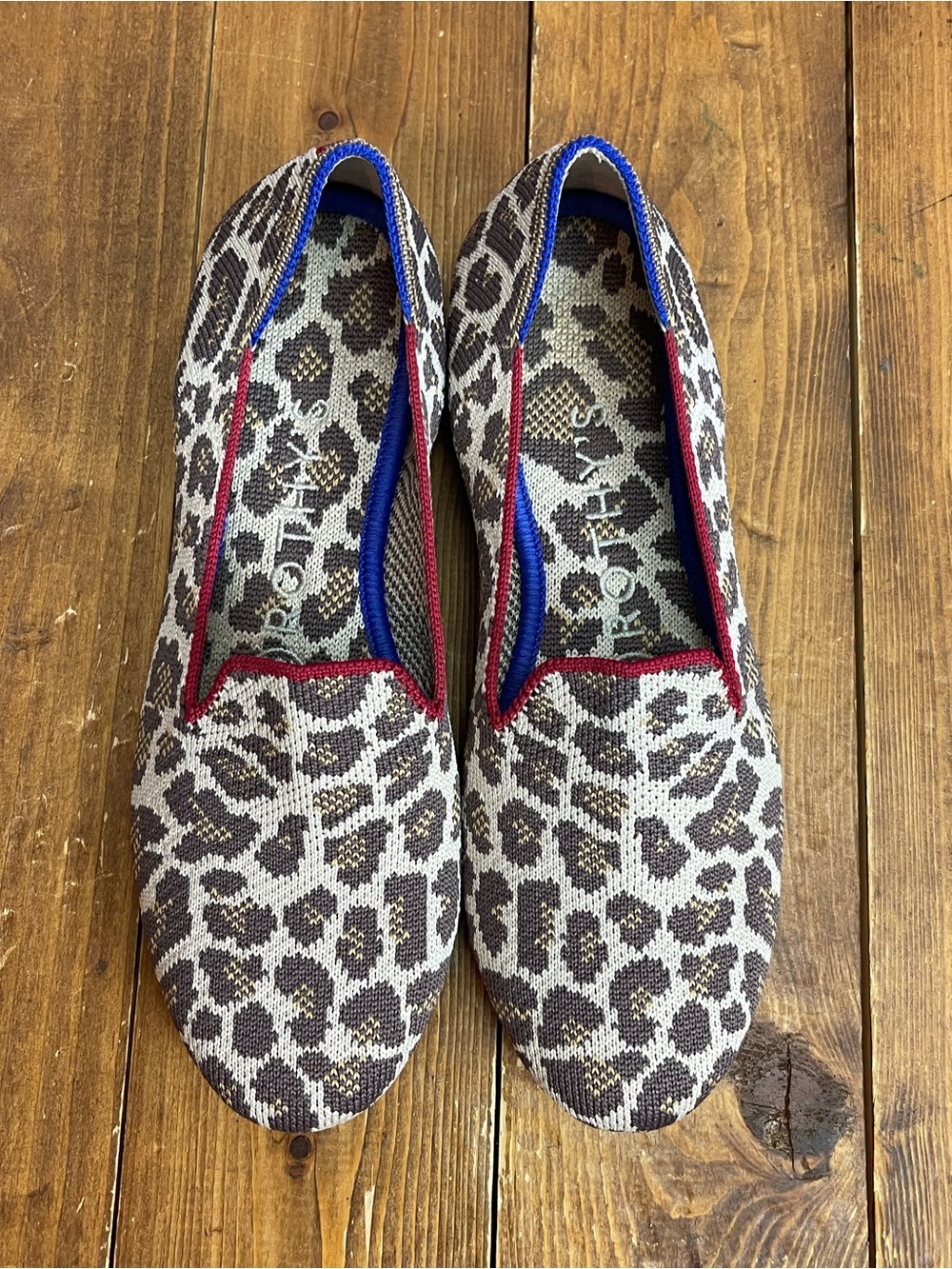 Rothy’s Womens size 5 the loafer in mocha Spot
